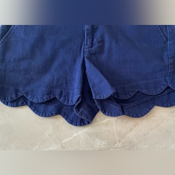 Blue Rain Women's Scallop Hem Shorts Mid Rise Chino Royal Blue Size medium - Picture 5 of 6